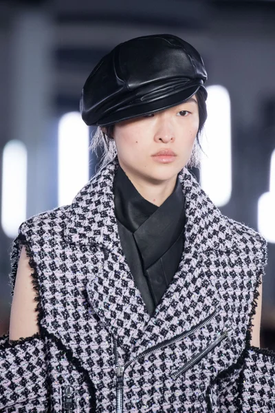 Look 55